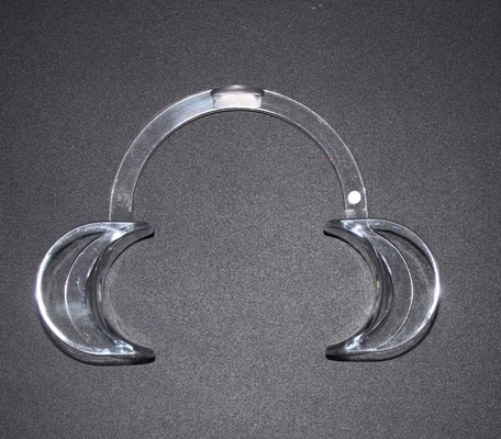 C plástica ortodóntica forma el abrelatas de boca disponible del retractor de la mejilla