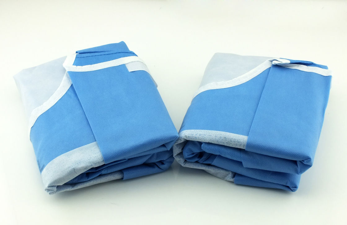 Resistente de agua a prueba de polvo no tejida de la manga larga médica disponible de los vestidos